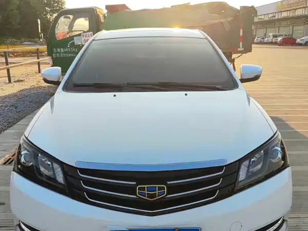 Geely Emgrand 2015