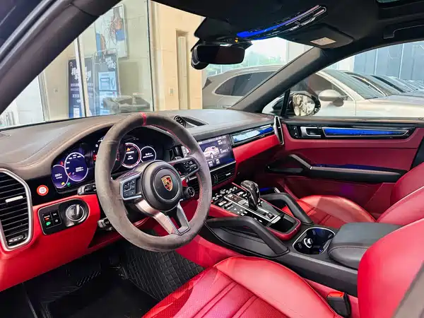 Porsche Cayenne 2020