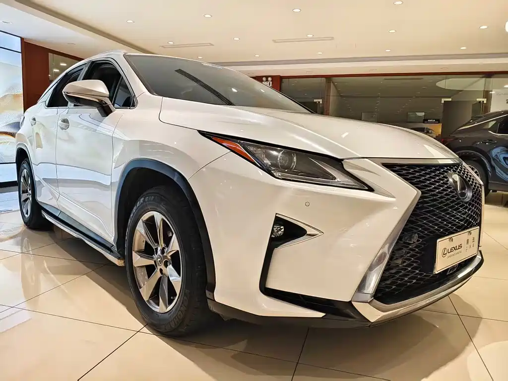 Lexus RX 2018 — фото 3