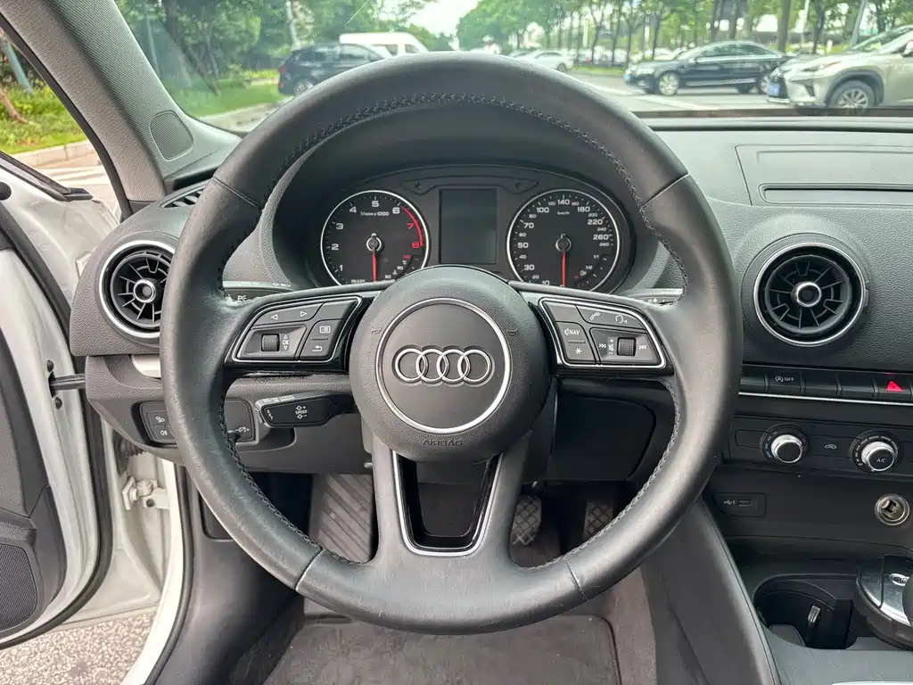 Audi A3 2020 — фото 8