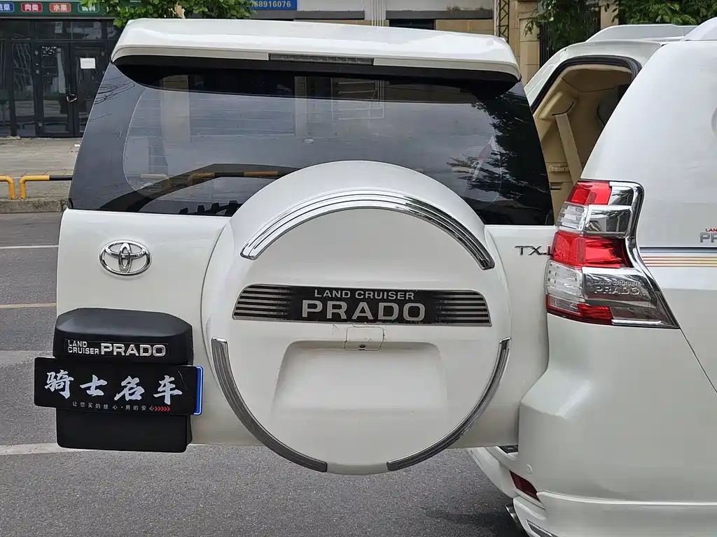 Toyota Prado 2015 — фото 21