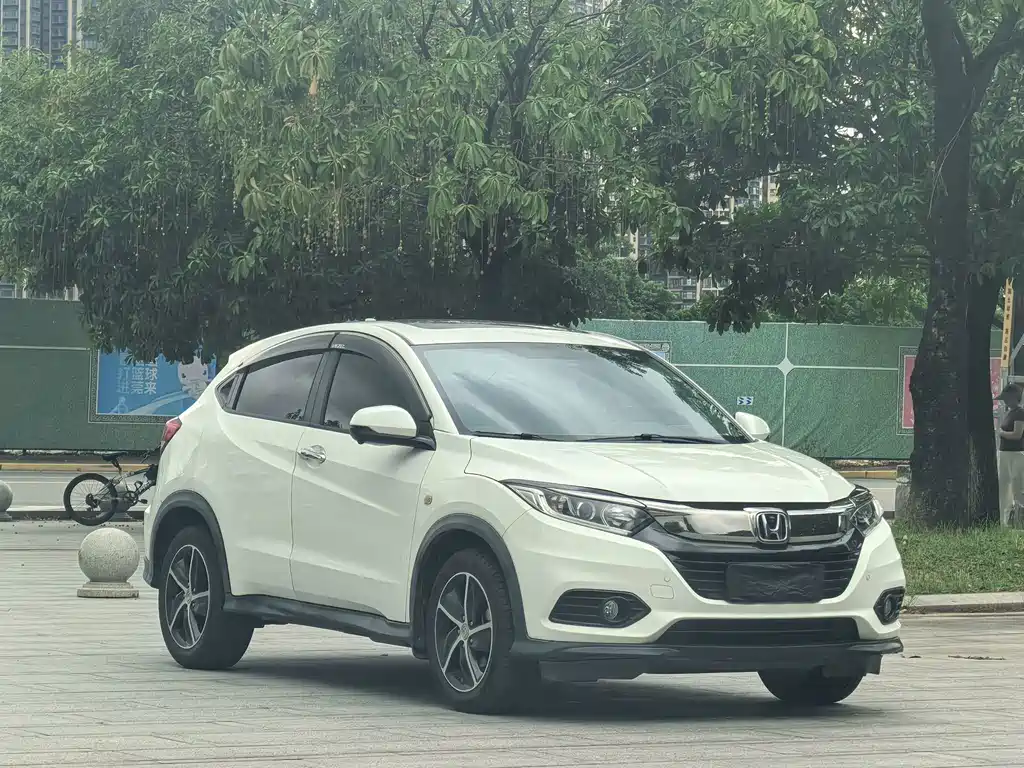 Honda Vezel 2020 — фото 3