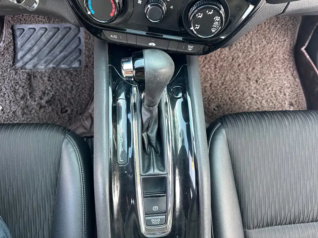 Honda Vezel 2019 — фото 13