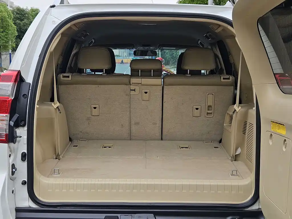 Toyota Prado 2015 — фото 20