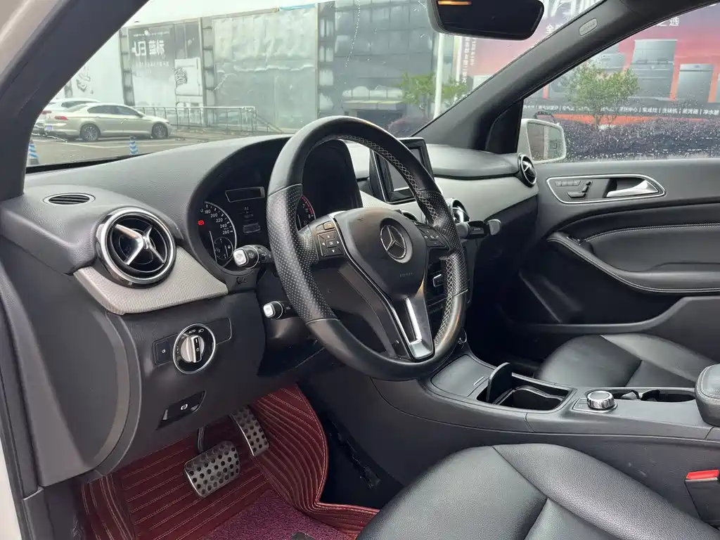 Mercedes-Benz B-Class 2014 — фото 5