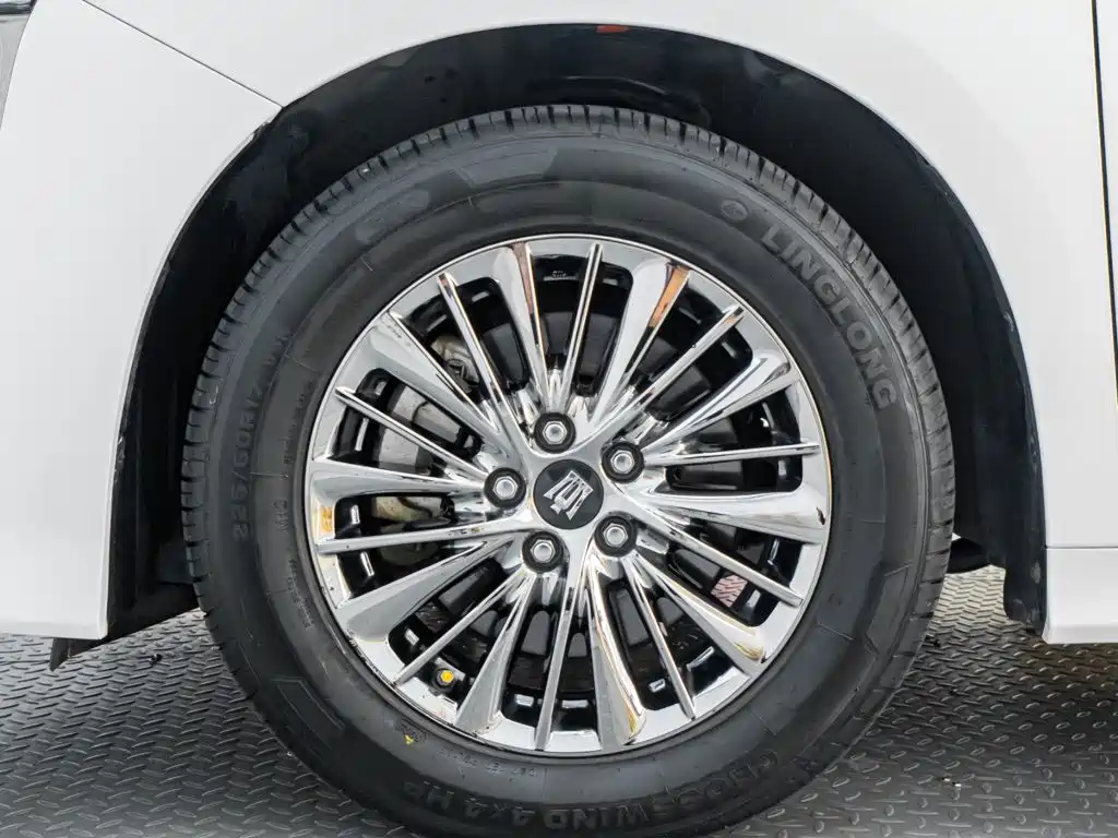 Toyota Vellfire 2021 — фото 10