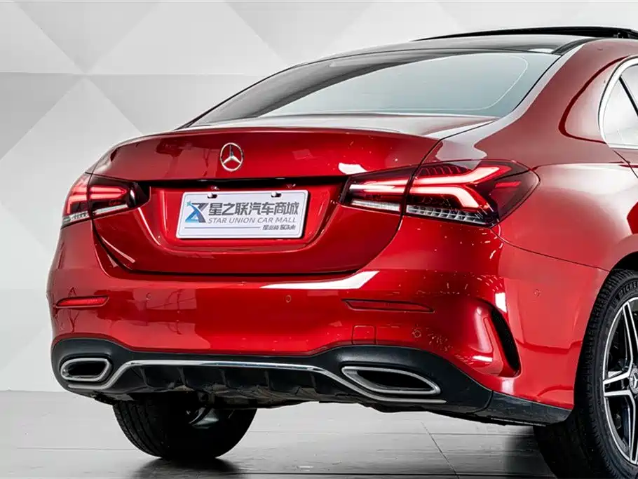 Mercedes-Benz A-Class 2019 — фото 7