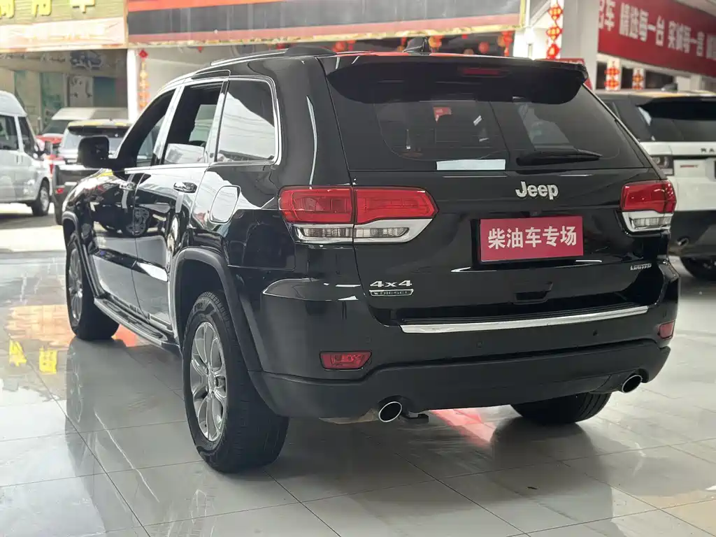Jeep Grand Cherokee 2016 — фото 4