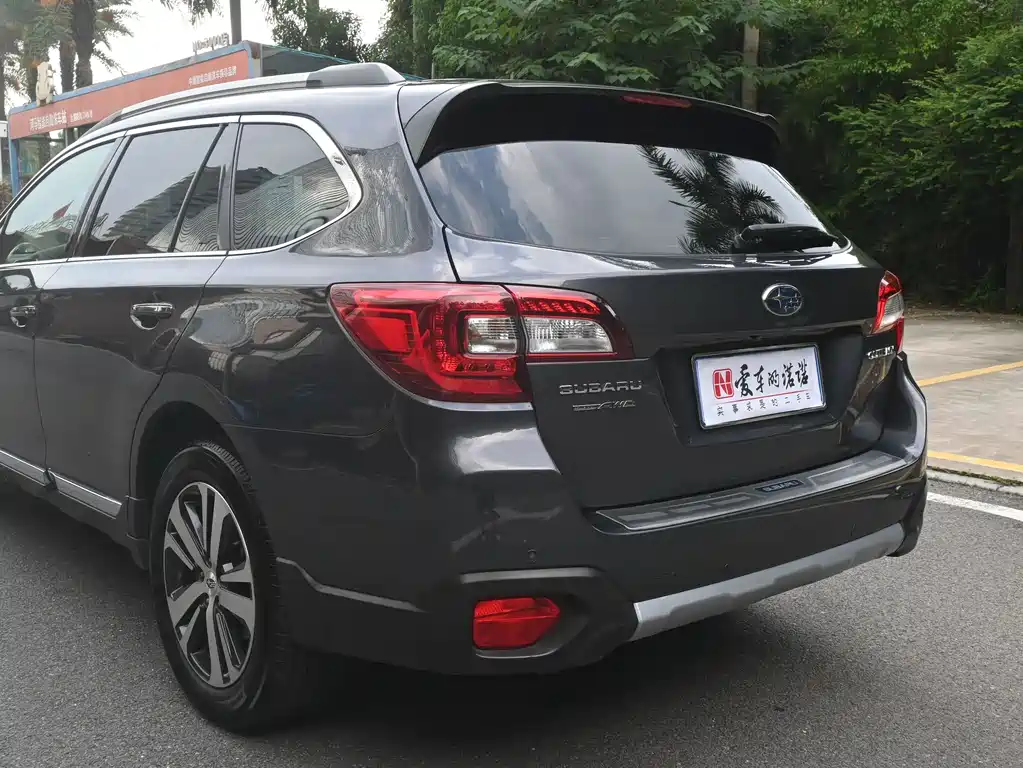 Subaru Outback 2019 — фото 18