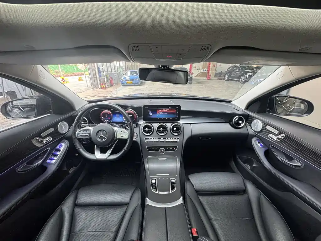 Mercedes-Benz C-Class 2020 — фото 14