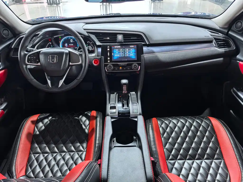 Honda Civic 2019 — фото 16
