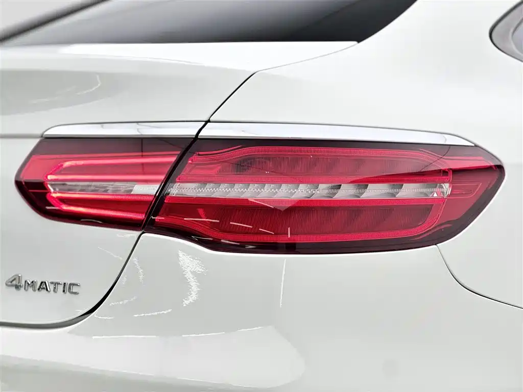 Mercedes-Benz GLC Coupe 2019 — фото 16