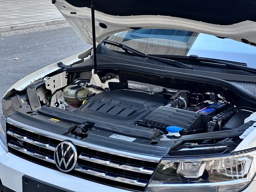 Volkswagen Tiguan L 2021 — фото 28