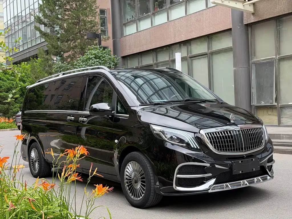 Mercedes-Benz Vito 2023