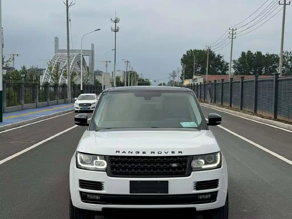 Land Rover Range Rover 2014