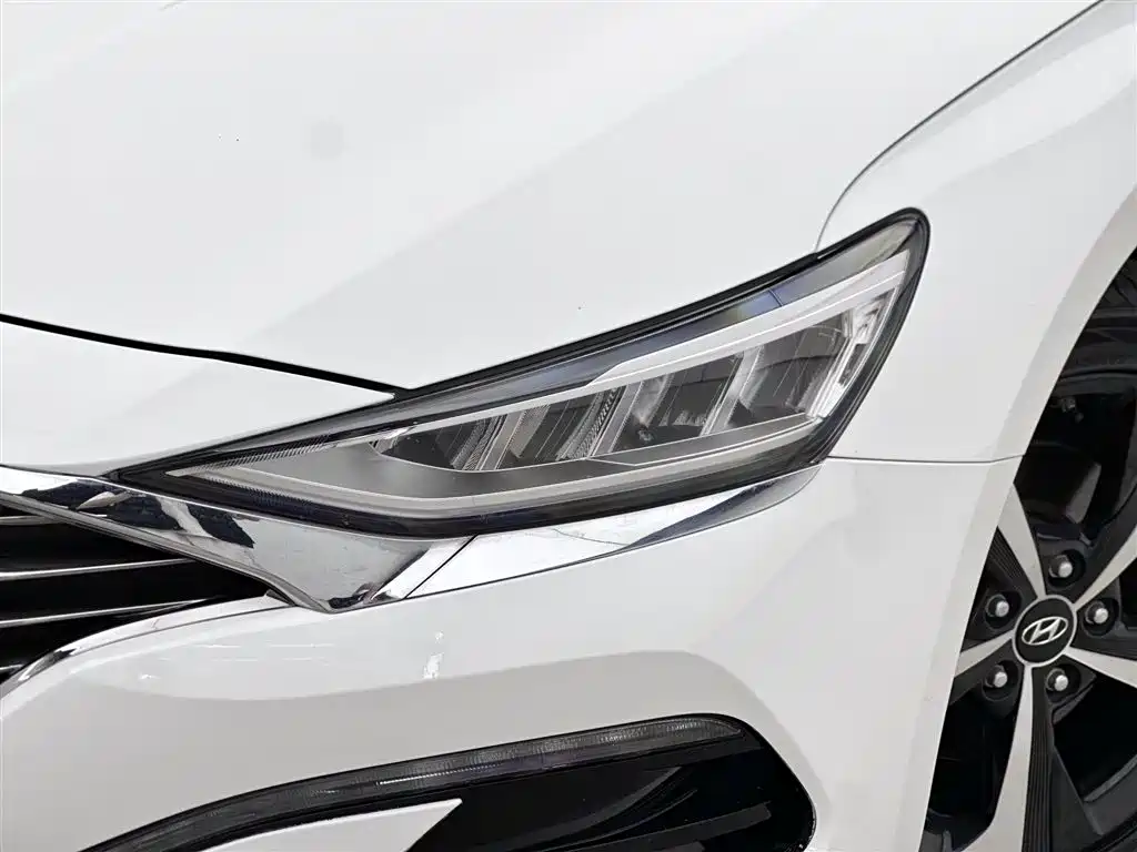 Hyundai Fista 2020 — фото 14