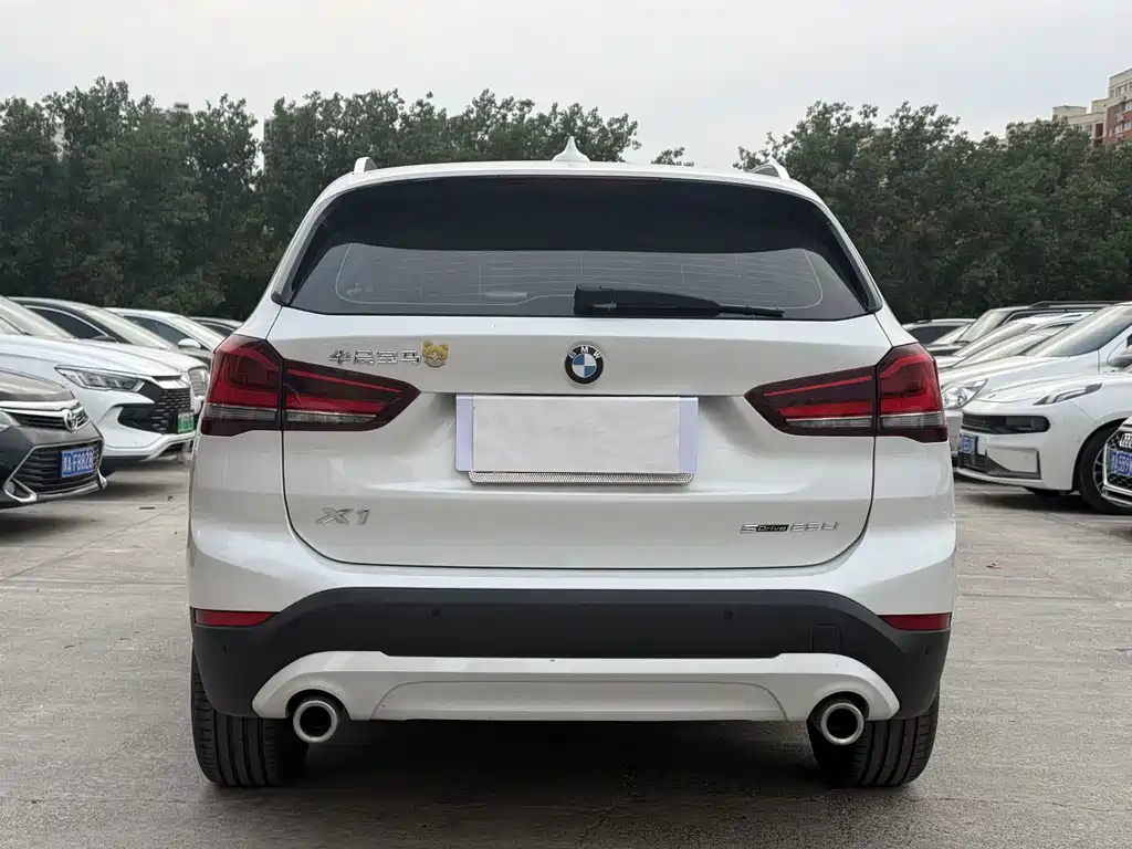 BMW X1 2022 — фото 10