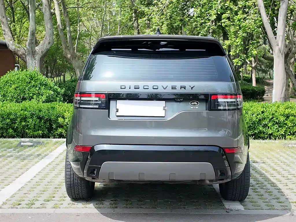 Land Rover Discovery 2018 — фото 14