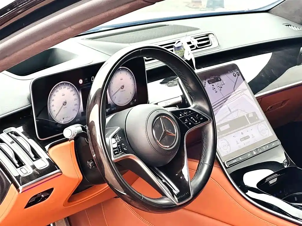 Mercedes-Benz S-Class 2024 — фото 3