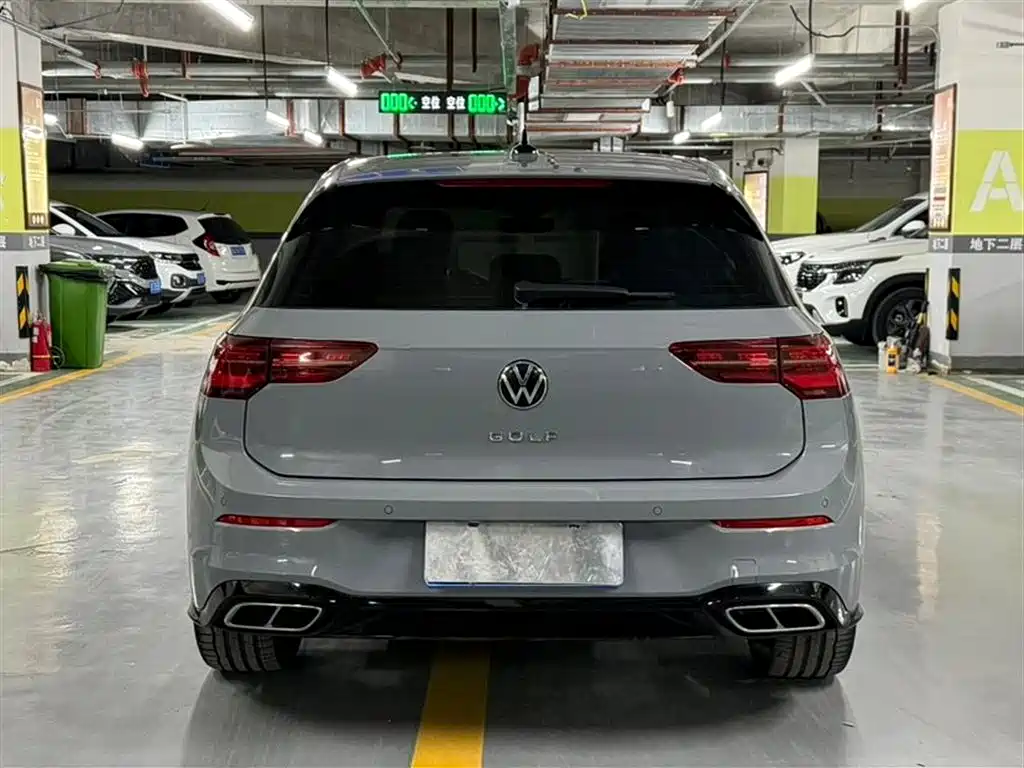 Volkswagen Golf 2023
