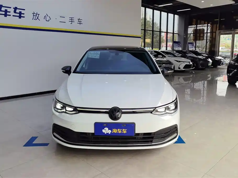 Volkswagen Golf 2022
