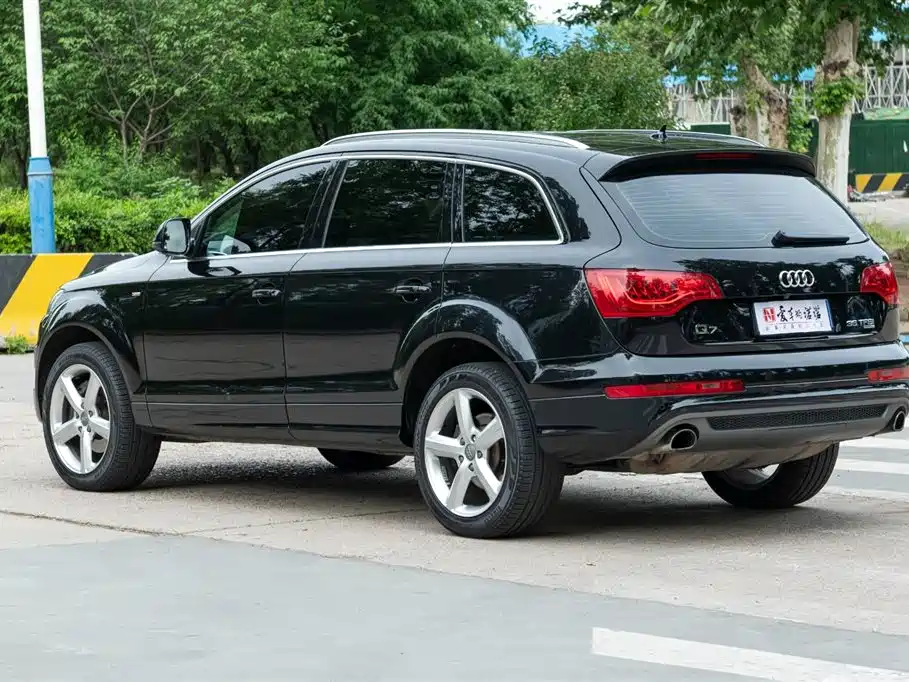 Audi Q7 2015 — фото 3