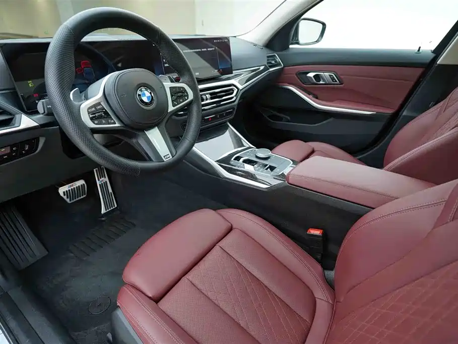 BMW 3 Series 2023 — фото 10