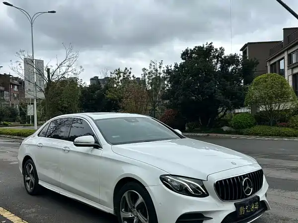 Mercedes-Benz E-Class 2017