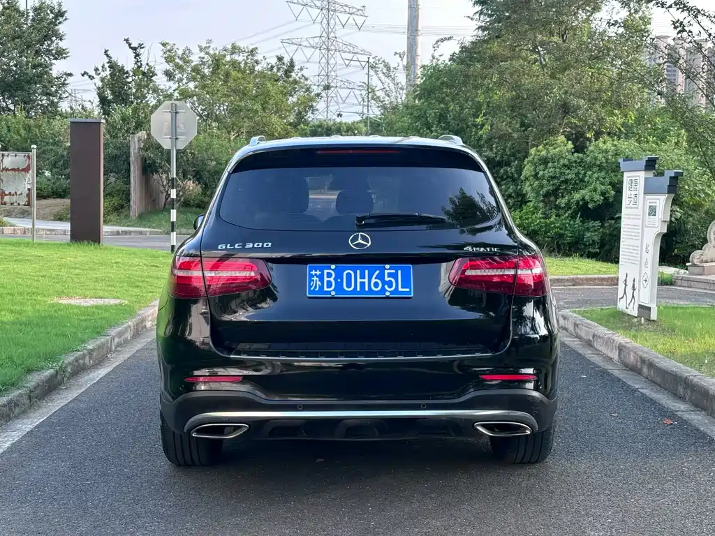 Mercedes-Benz GLC 2018 — фото 8