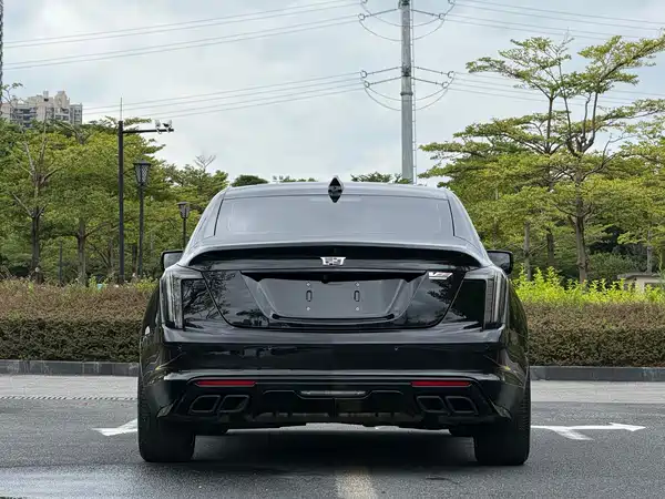 Cadillac CT5 2024