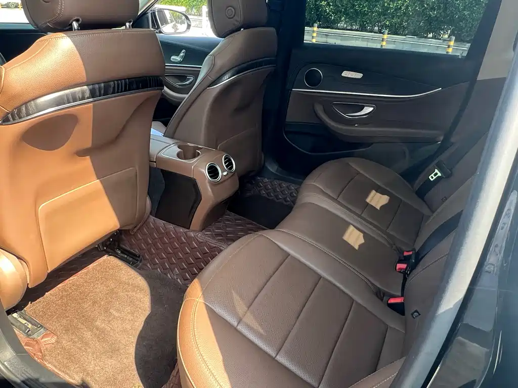 Mercedes-Benz E-Class 2020
