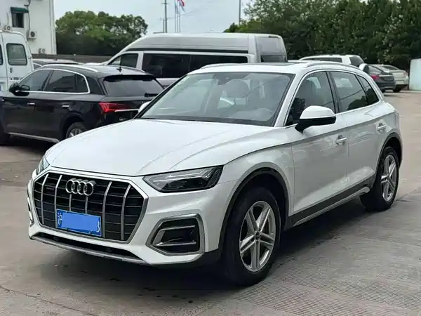 Audi Q5L 2022