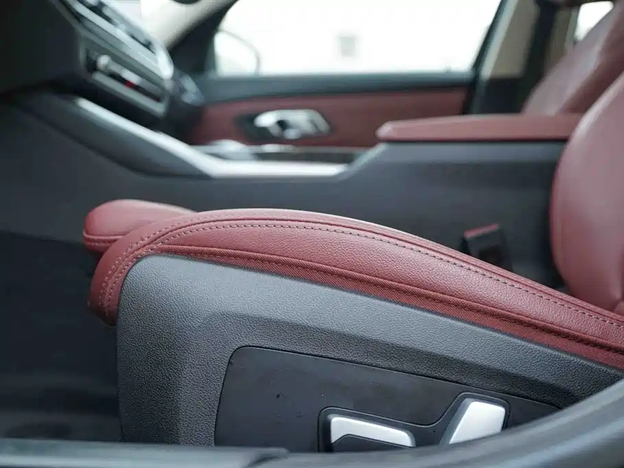 BMW 3 Series 2023 — фото 13