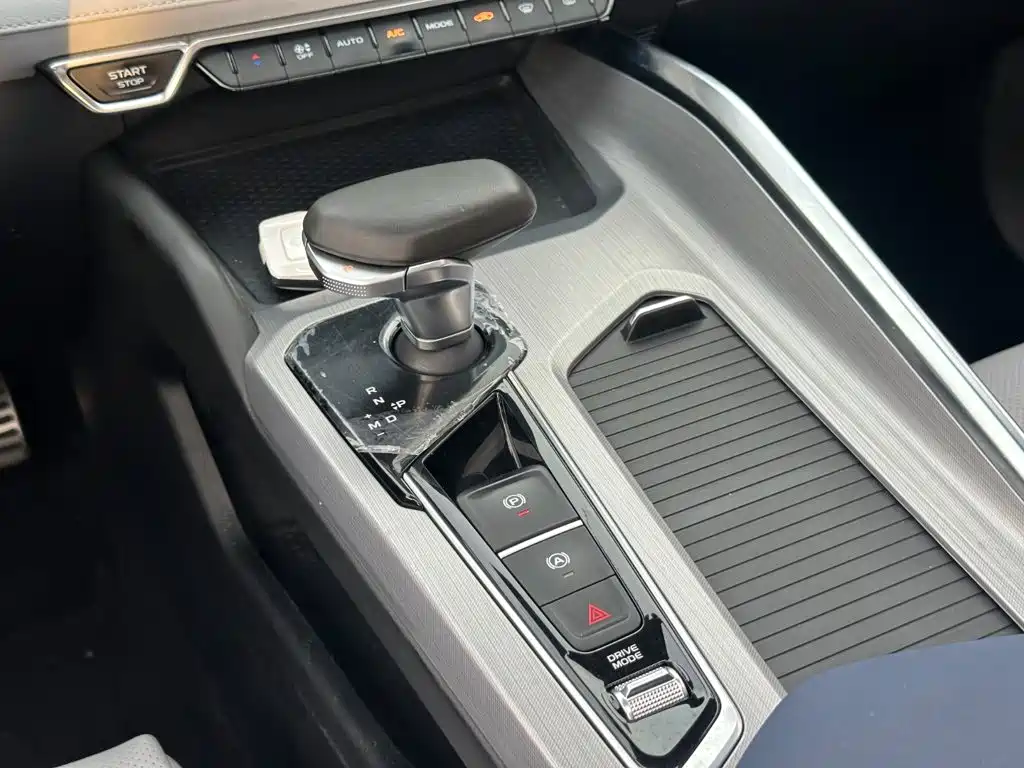 Geely Xingrui 2021 — фото 12