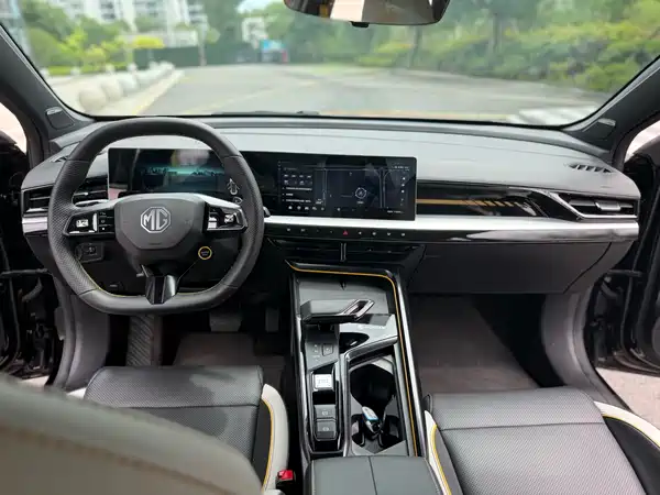 MG MG5 Scorpio 2023