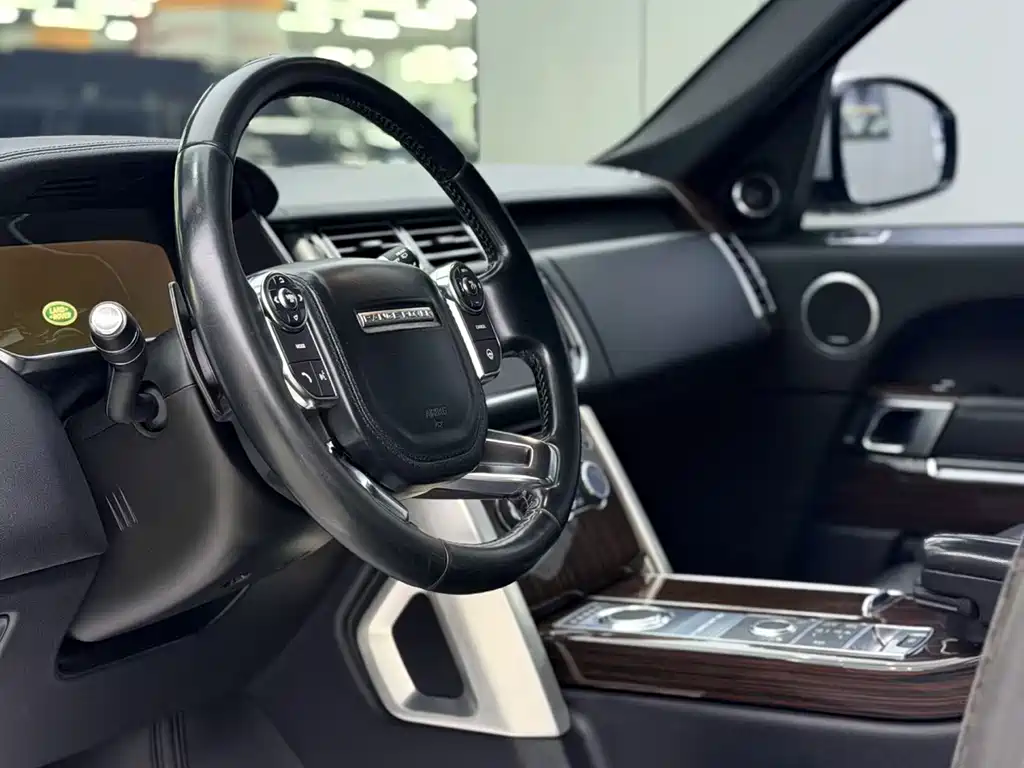 Land Rover Range Rover 2016 — фото 7
