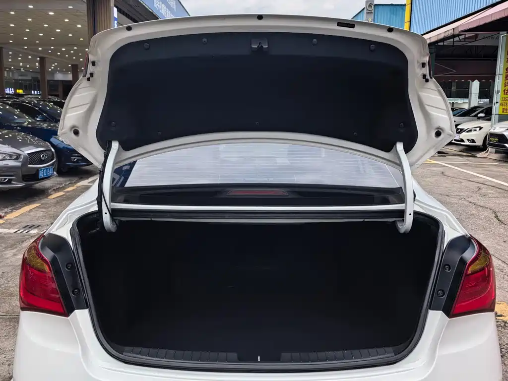 Hyundai Mistra 2018 — фото 13