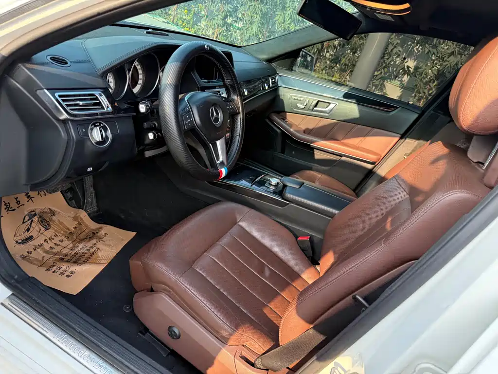 Mercedes-Benz E-Class 2014 — фото 12
