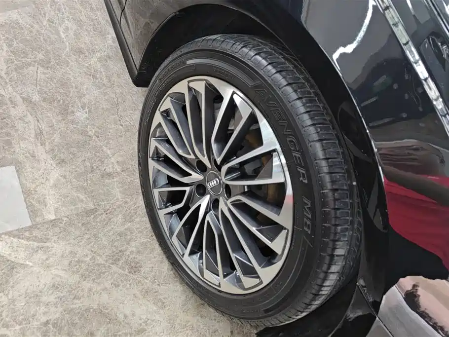 Audi A6L New Energy 2020