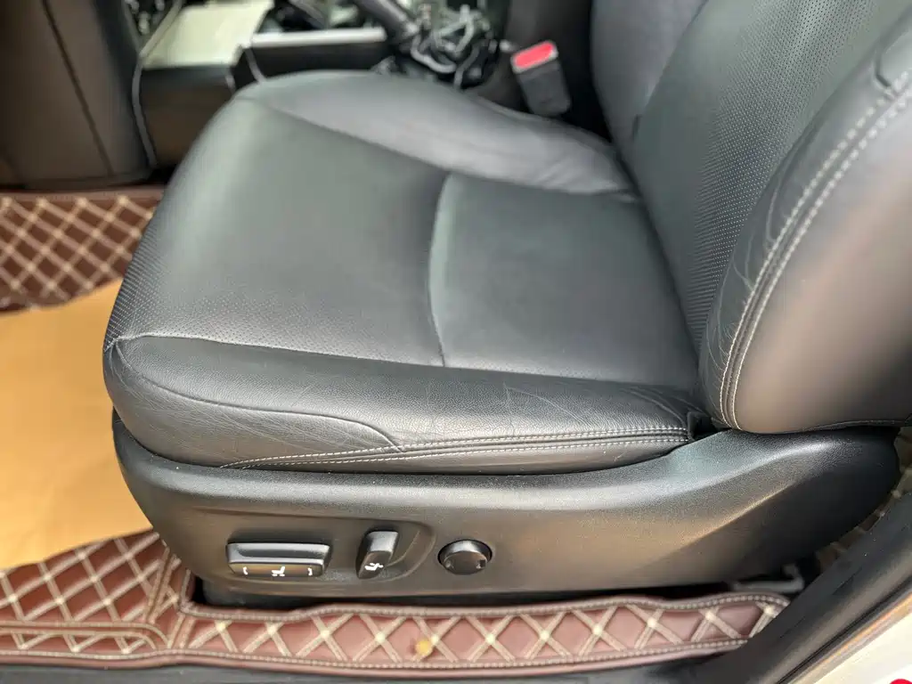 Toyota Prado 2019 — фото 10