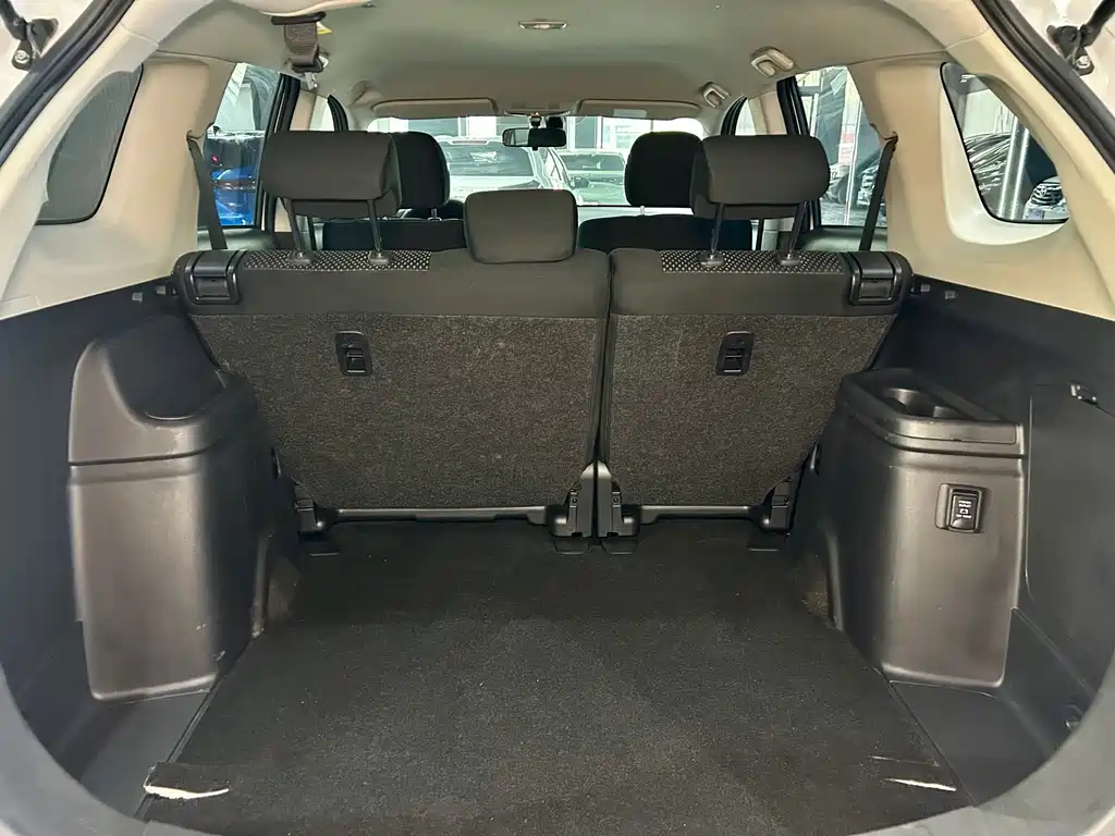 Mitsubishi Outlander 2022 — фото 28