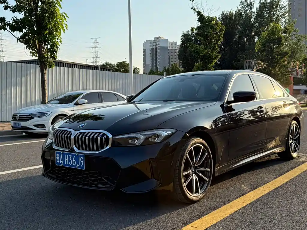 BMW 3 Series 2022