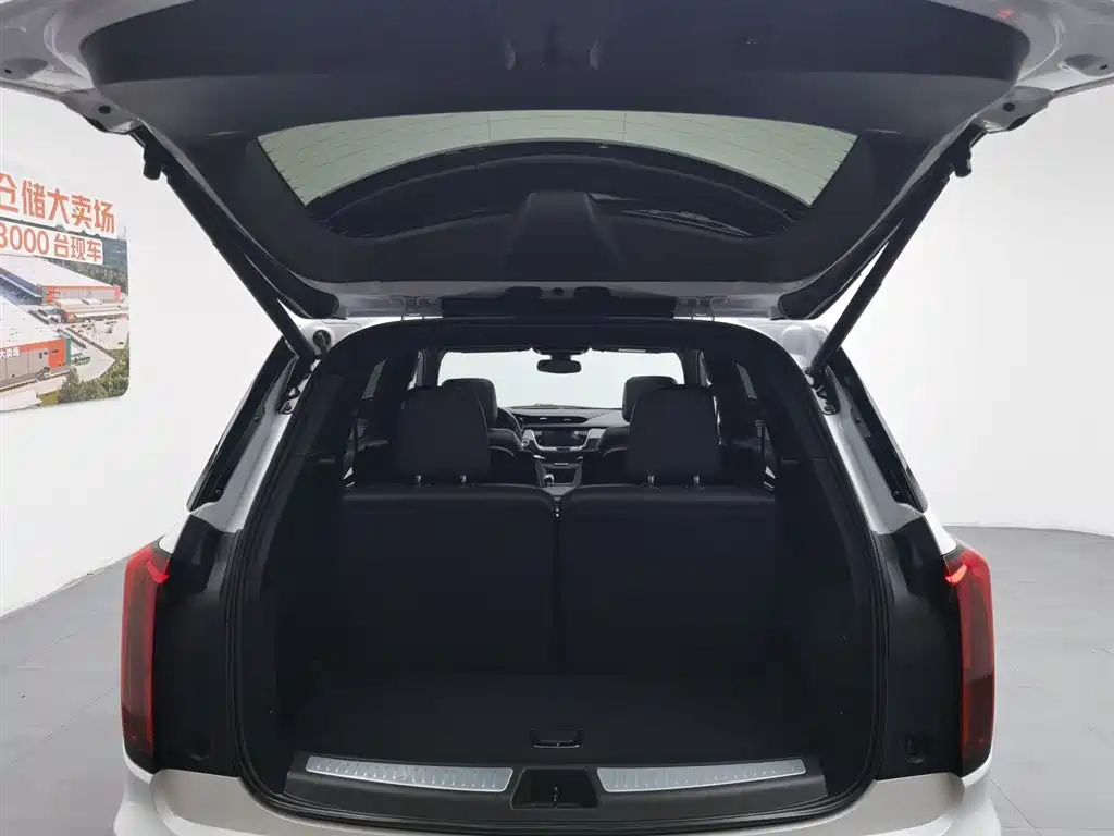 Cadillac XT6 2021 — фото 16