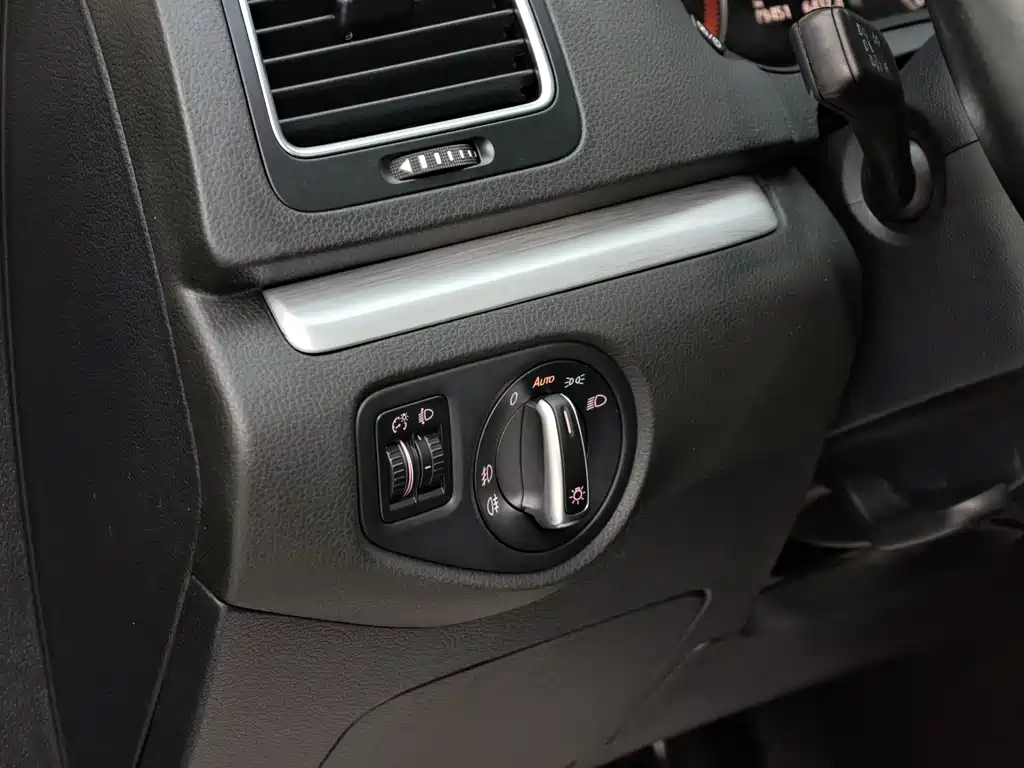 Volkswagen Sharan 2017 — фото 20