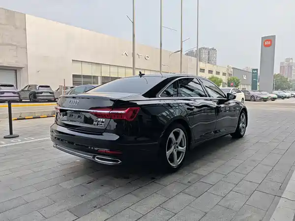 Audi A6L 2019