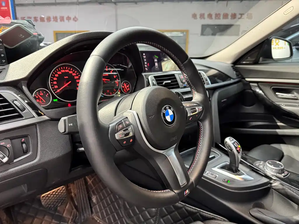 BMW 3 Series GT 2018 — фото 8