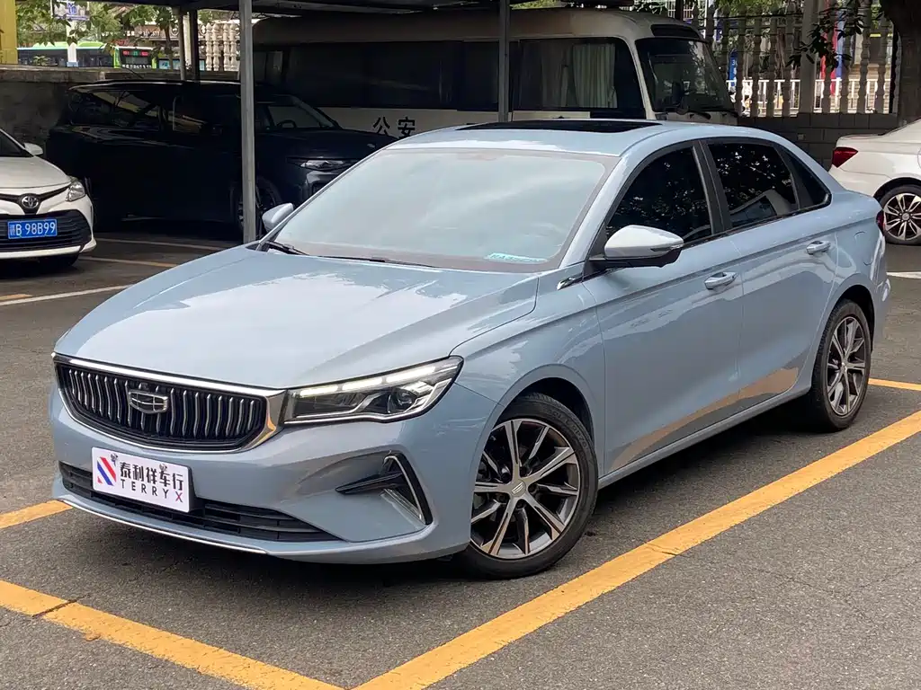 Geely Emgrand 2023 — фото 1