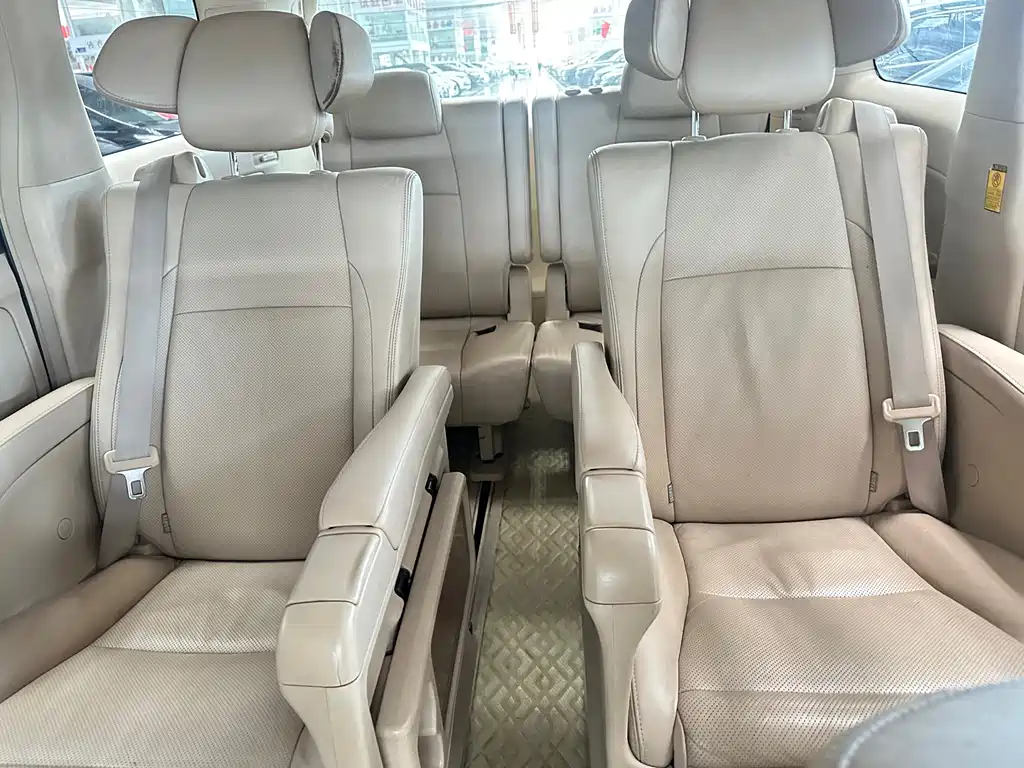 Toyota Alphard 2011 — фото 10