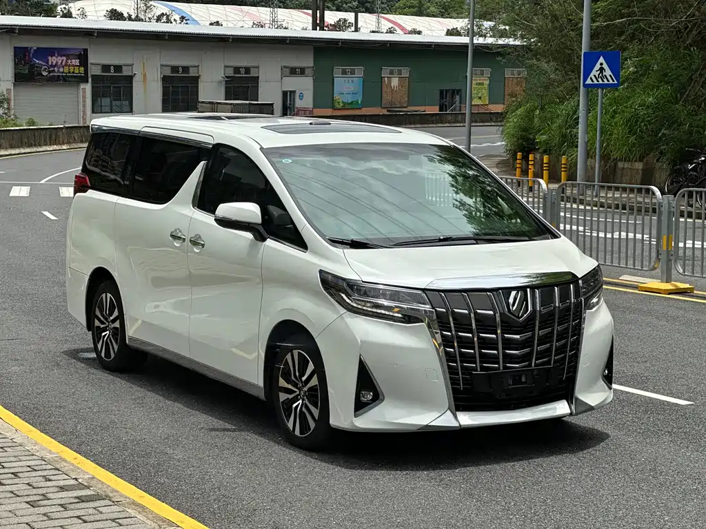 Toyota Alphard 2019 — фото 4