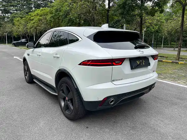 Jaguar E-PACE 2018